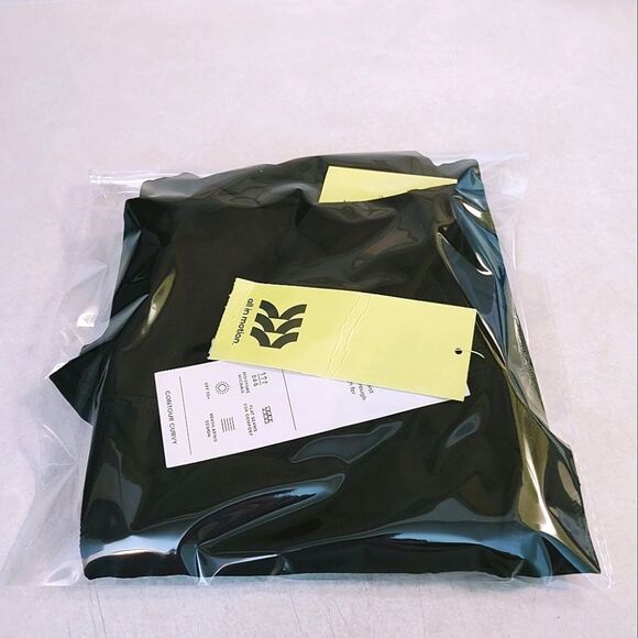 BLACK CONTOUR CURVY ATHLETIC SIDE POCKET CAPRIS SIZE XS - Picture 11 of 11